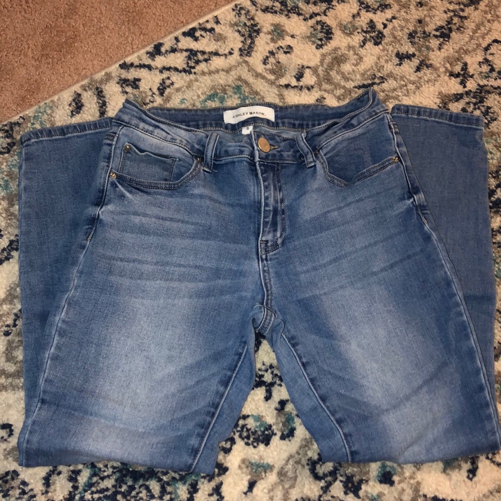 Ashley Mason Skinny ankle jeans